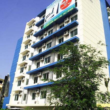 Cs Residence Banguecoque Exterior foto